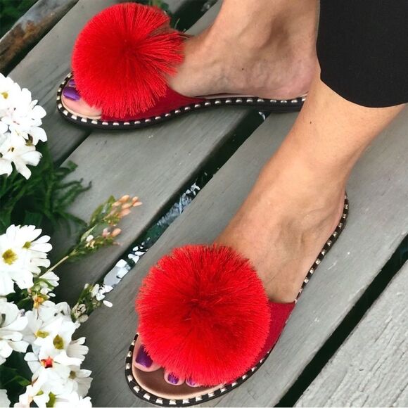 Restock! Rio Red Pom Pom Mule Padded Slide Sandals - Picture 1 of 9